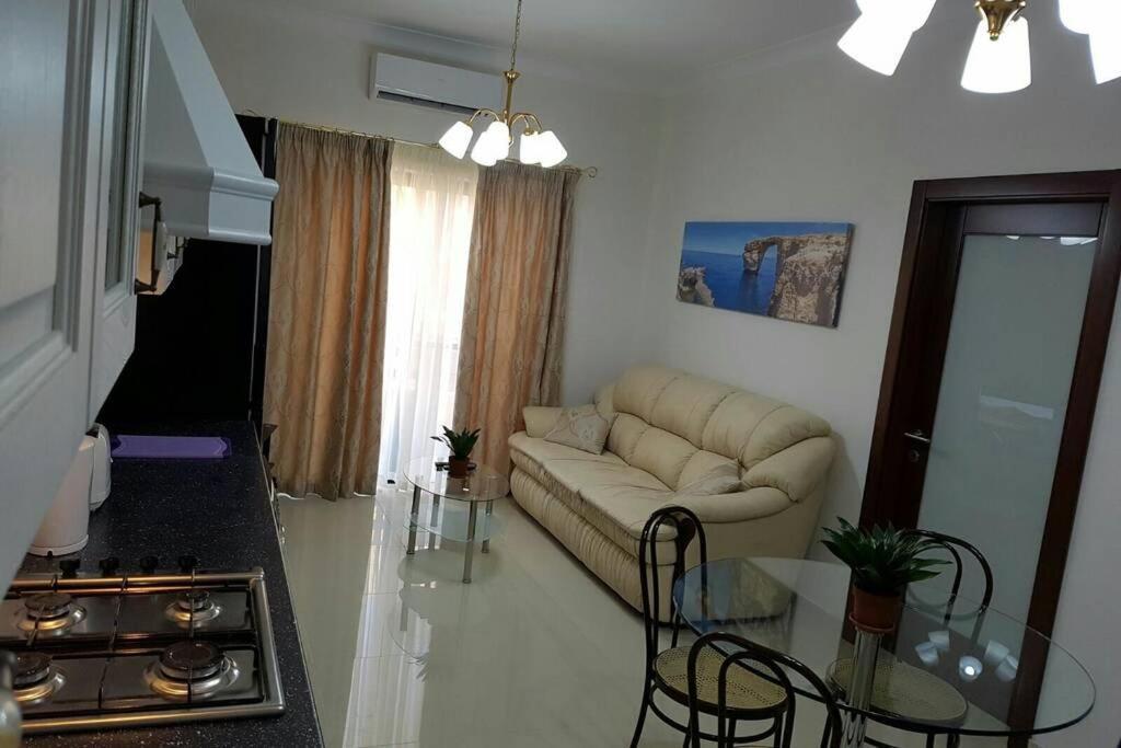 Munxar Holiday Apartment 마르사스칼라 외부 사진